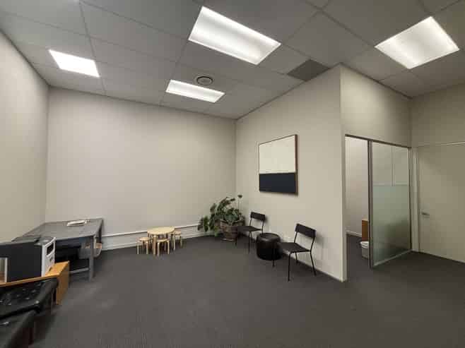 Profile office on key thoroughfare