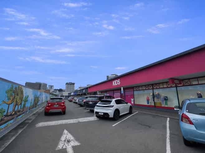 Prominent Large Format Retail Opportunities