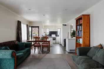 1200A Beatty Place, Mayfair