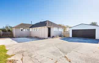 11 Hendon Place, West End