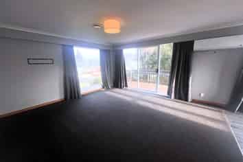 107 Main Road, Tirau