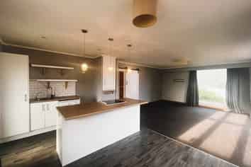 107 Main Road, Tirau