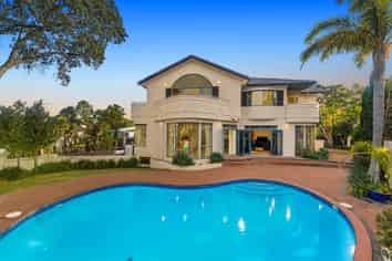 13 Centennial Place, Campbells Bay