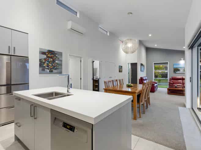 38 Harding Drive, Papamoa