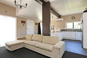 31 Henderson Street, Otane