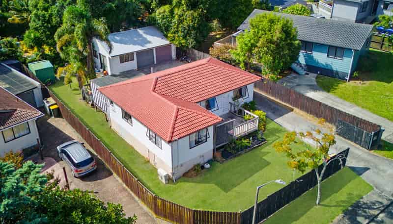 9 Panzic place, Glen Eden