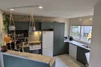 37 Lorikeet Place, Unsworth Heights