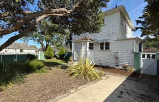 97 Reynolds Street, Taita