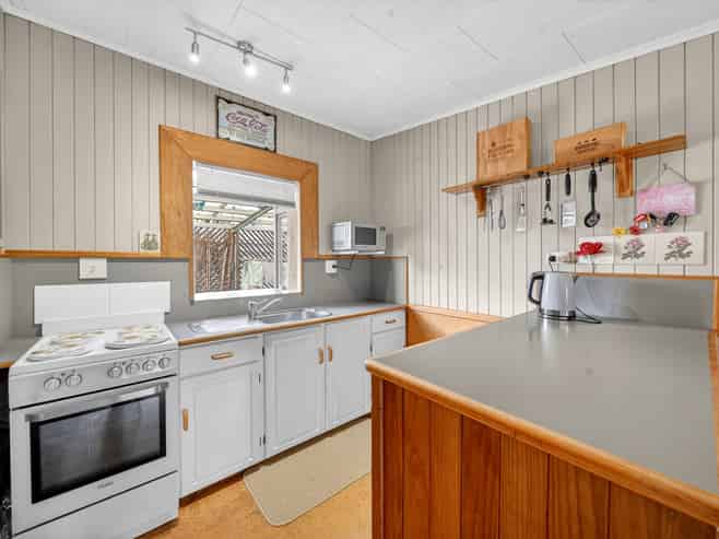 24 South Belt, Solway