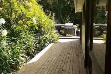 Auckland - Address withheld