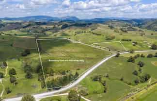 Lots 3 and Mason Road, Maromaku