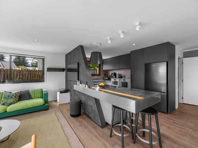 13 Aeolus Place, Wanaka