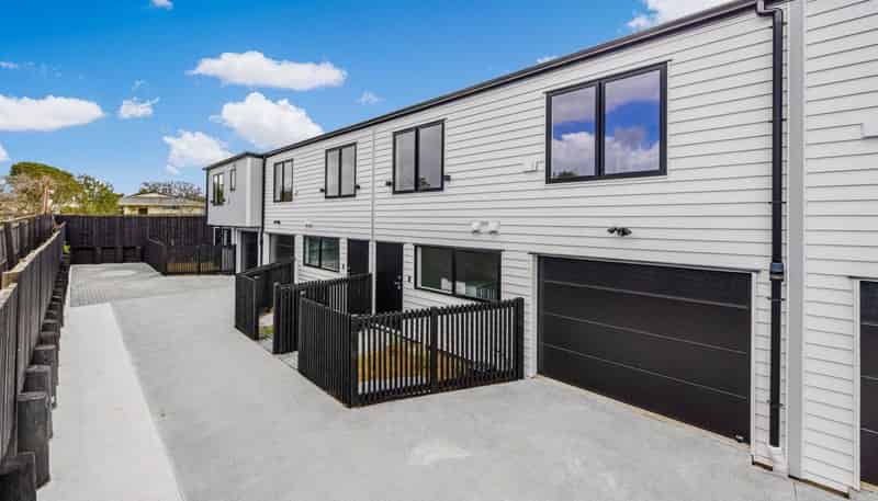 10B Tinkler Place, Favona