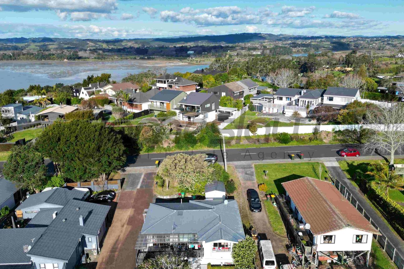 Modern Shelly Park Home with Views - Aanzicht 4