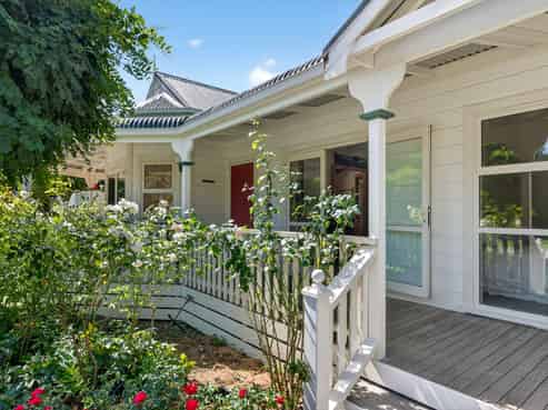 41 Oxford Street, Martinborough