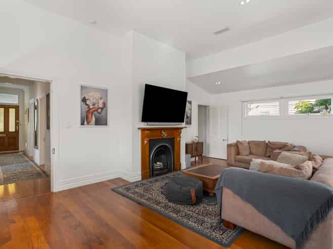 42 Milton Road, Mount Eden