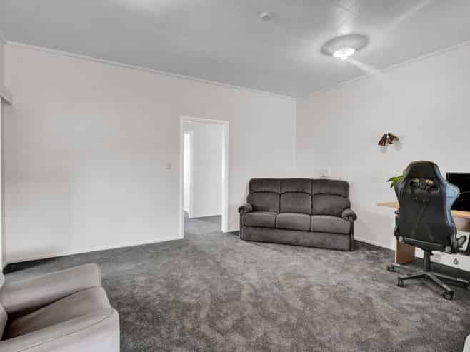 41 Grey Street, Normanby