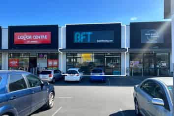 Flexible High-Stud Retail/Showroom – 293m²