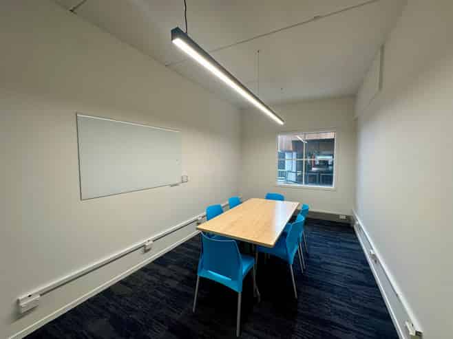 High-quality Newmarket office