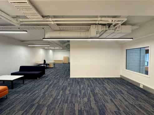 High-quality Newmarket office