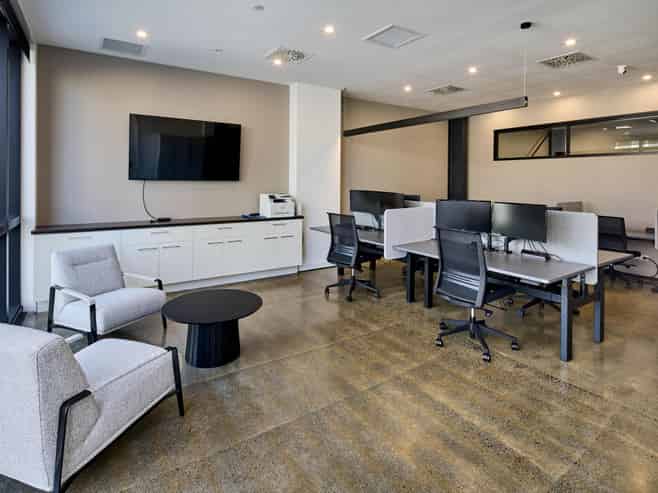 Beautiful Top Floor Office on The Terrace