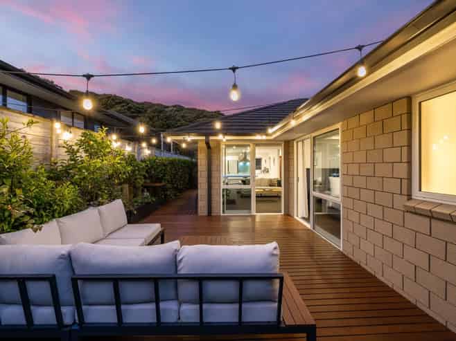 27 Mooring Close, Whitby