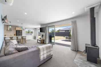 8 Pennycook Place, Lake Hawea