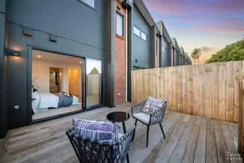 6/63A Owairaka Avenue, Mount Albert