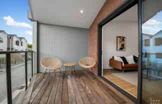 6/63A Owairaka Avenue, Mount Albert