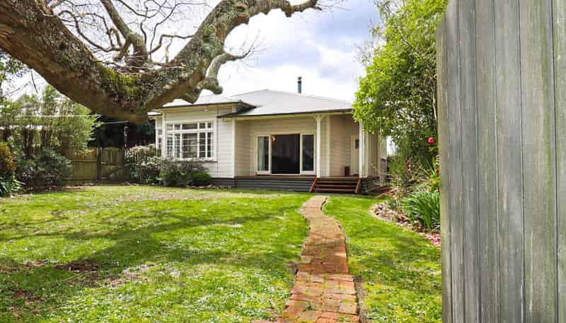 30 Victoria Avenue, Dannevirke