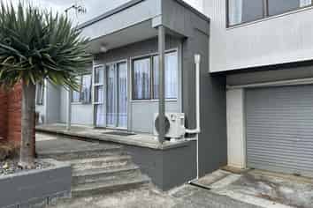 3G Dundas Road, Riverside