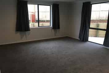 10 Taiko Street, Maunu