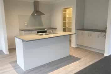 10 Taiko Street, Maunu