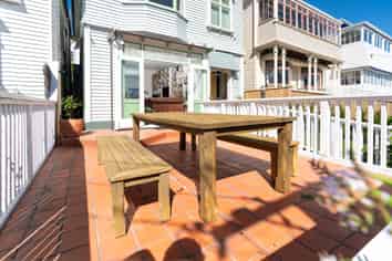 16 Hawker Street, Mount Victoria