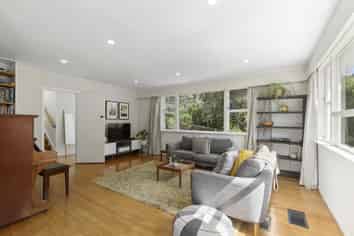 69 Awarua Street, Ngaio