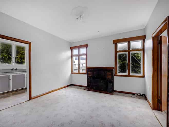 225 South Road, Hawera