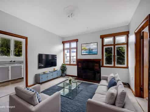 225 South Road, Hawera