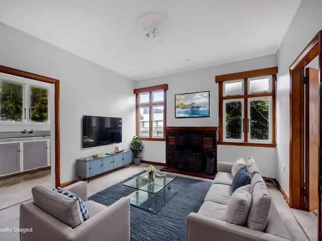 225 South Road, Hawera