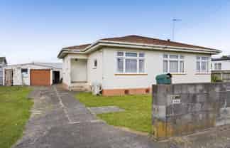 225 South Road, Hawera