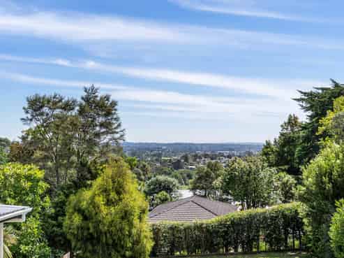 111 Glengarry Road, Glen Eden