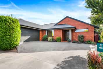 8 Thornaby Close, BURNSIDE