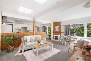 30 Bassett Road, Johnsonville