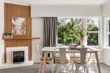 30 Bassett Road, Johnsonville