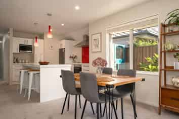 23 Famille Close, Yaldhurst