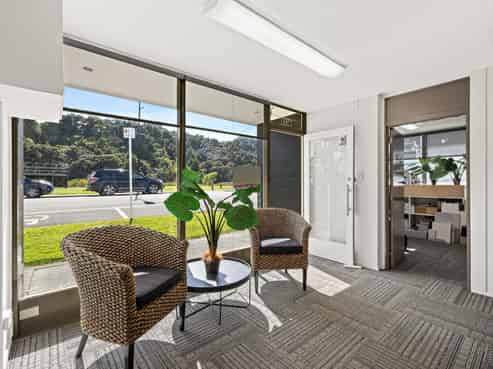 Split-risk Investment with development upside