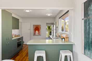 6 Link Road, Newlands