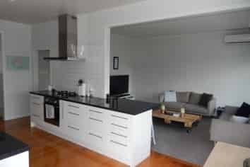 5 Fergusson Street, Hamilton East