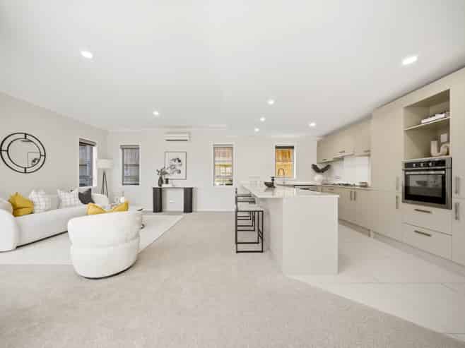 57 Fields Parade, Albany