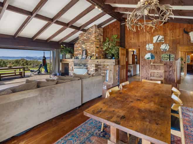 168 Moewai Road, Whitianga