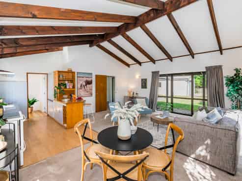 24 Island View Terrace, Waikanae Beach